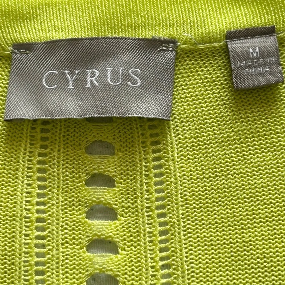 NWT CYRUS Short Sleeve Silky Knit Open Cardigan in Chartreuse Size M - Picture 6 of 16